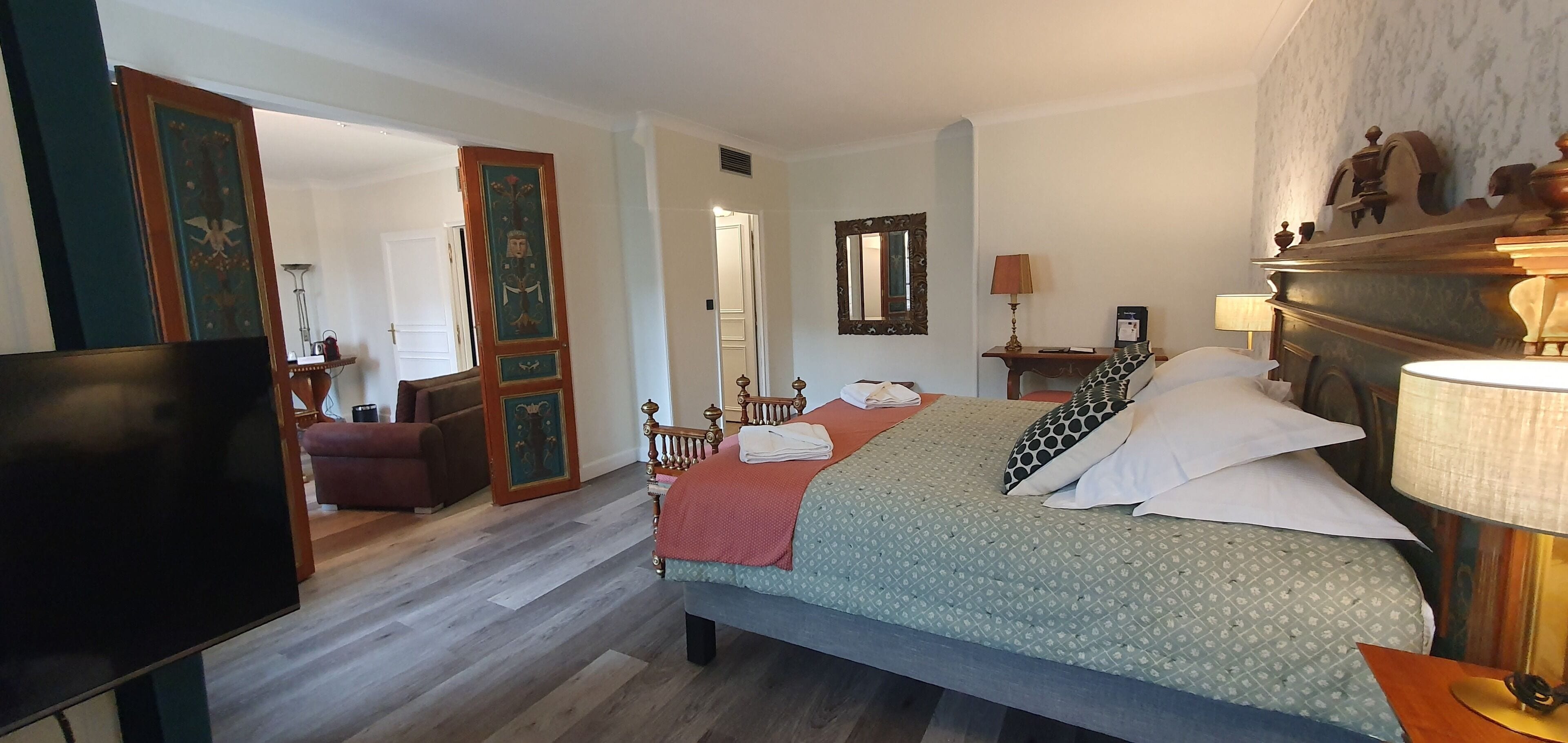 Demeures & Châteaux - Hôtel Greuze & Spa Tournus