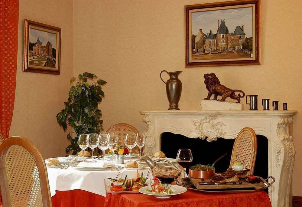 La Chaumiere