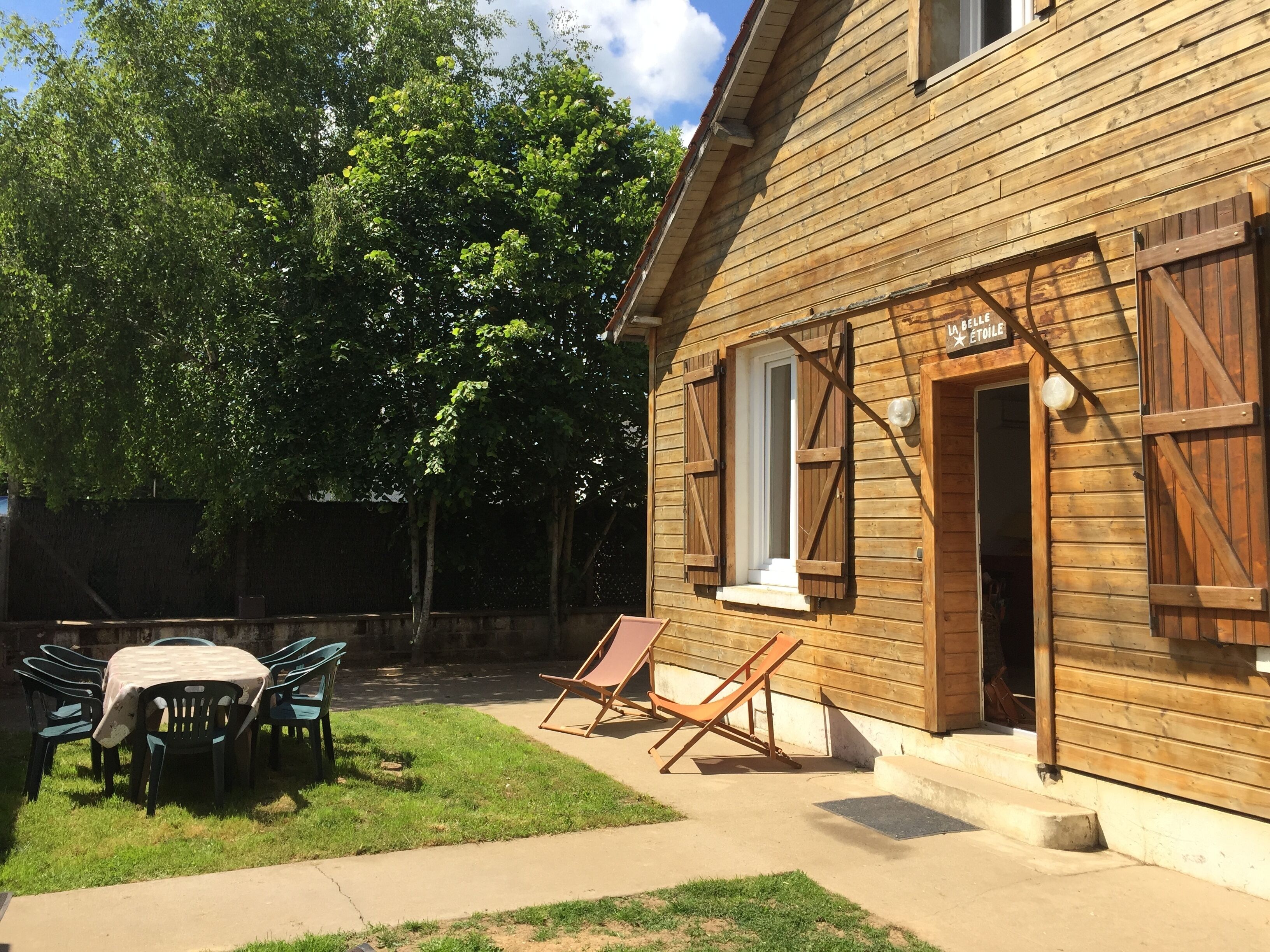 Hébergements le Camp D'auneau - La Belle Étoile