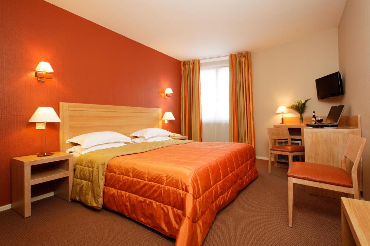 Hotel Campanile Chartres Centre Gare