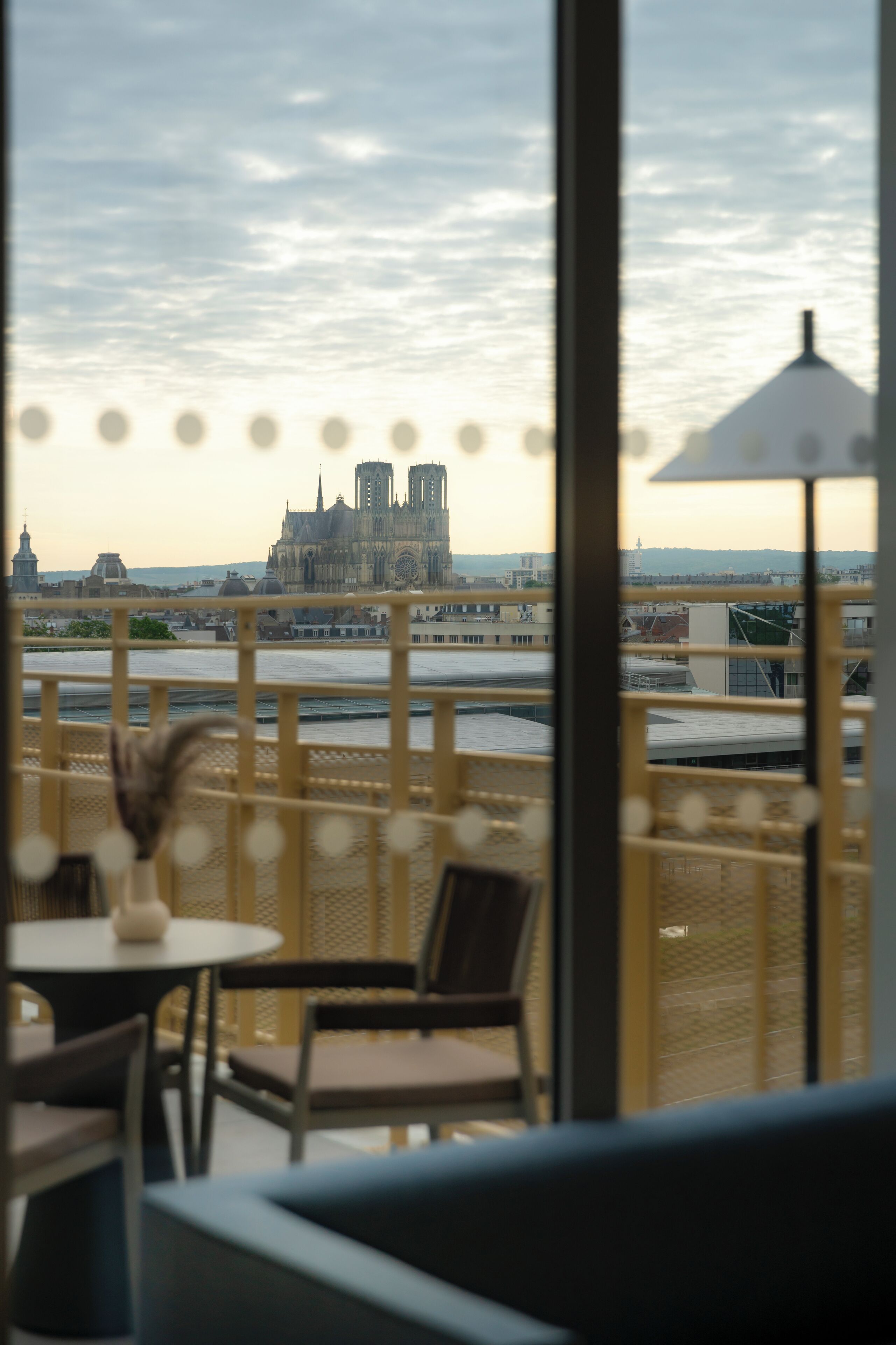 Holiday Inn Express and Suites Reims - Rives de Vesle