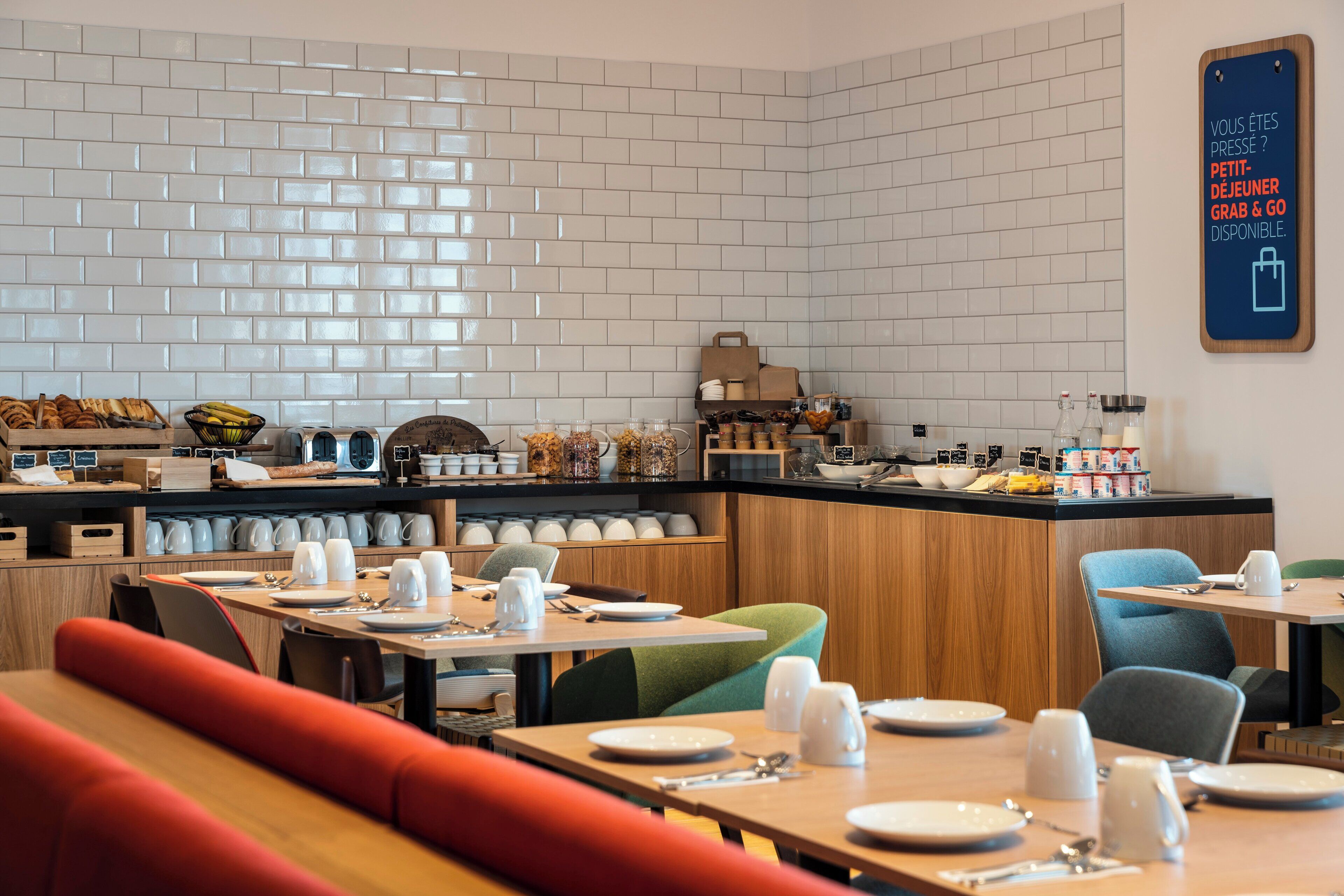 Holiday Inn Express and Suites Reims - Rives de Vesle