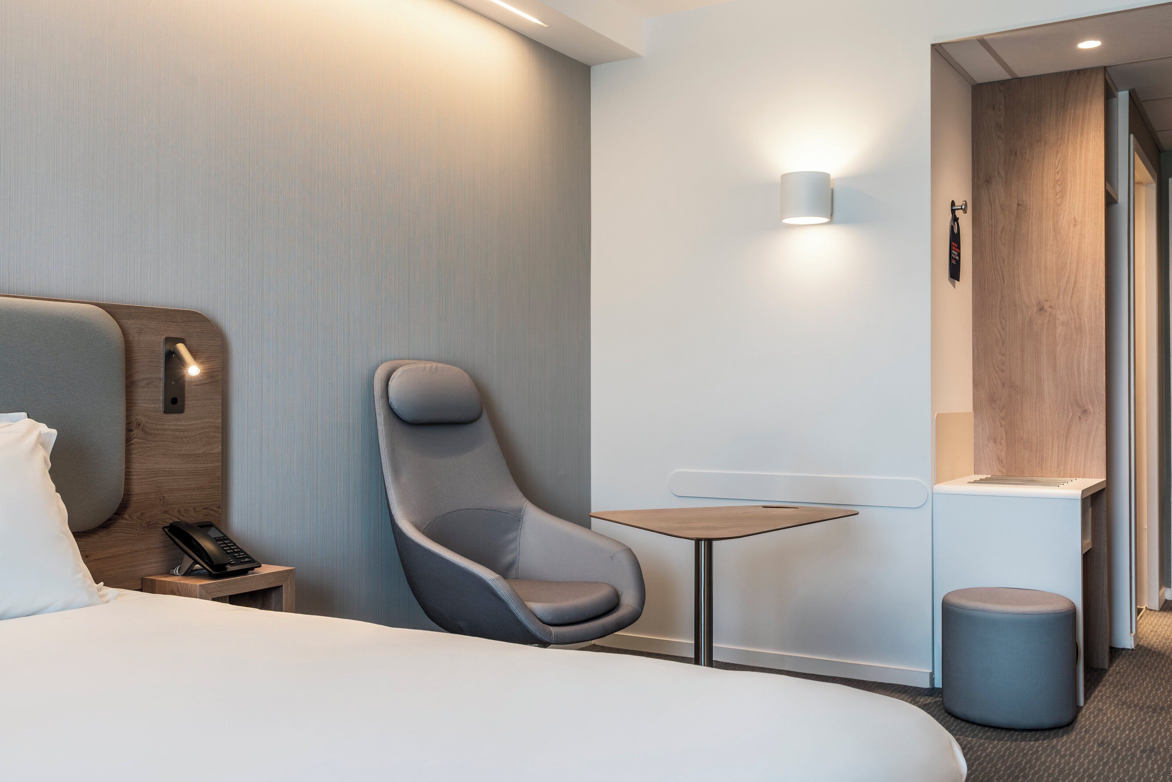 Holiday Inn Express and Suites Reims - Rives de Vesle