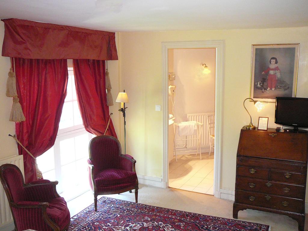 Chateau d'Etoges