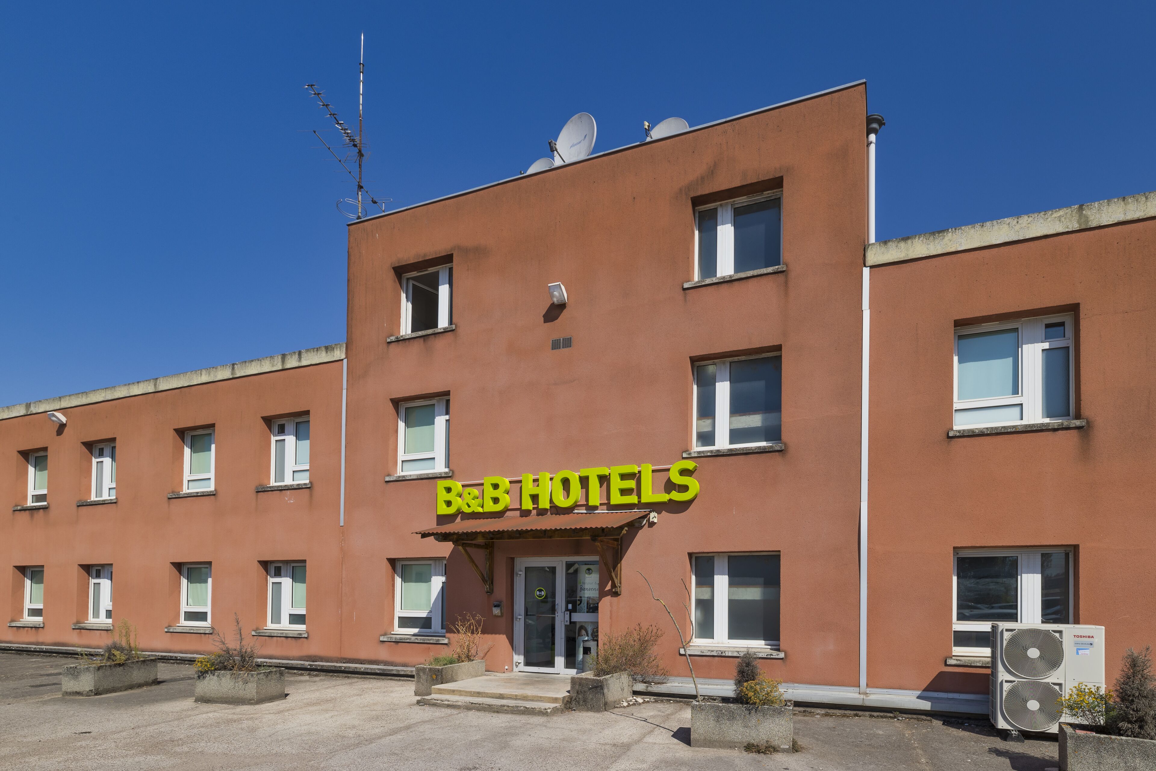 B&B HOTEL Troyes Centre