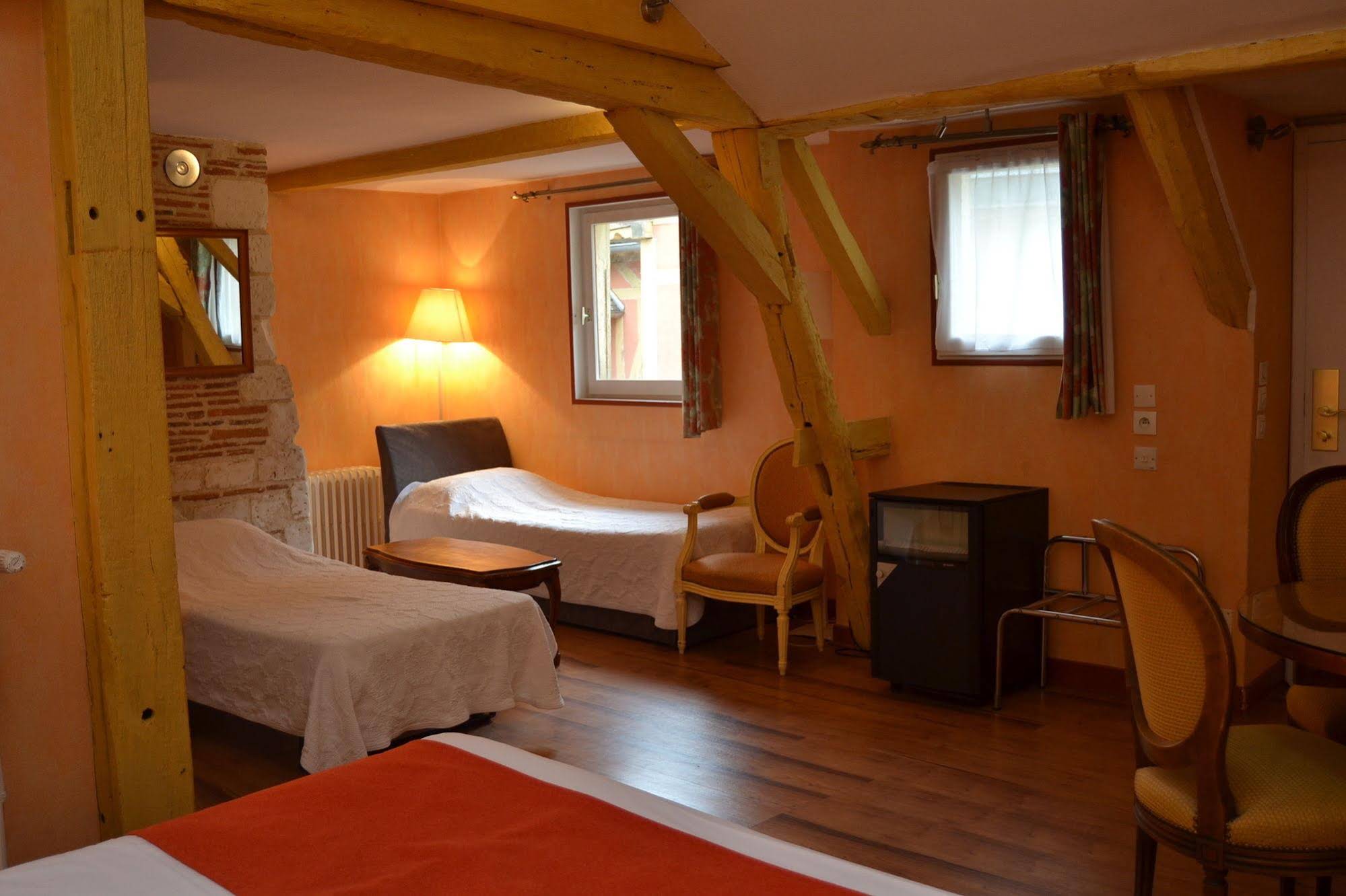 Brit Hotel Les Comtes de Champagne
