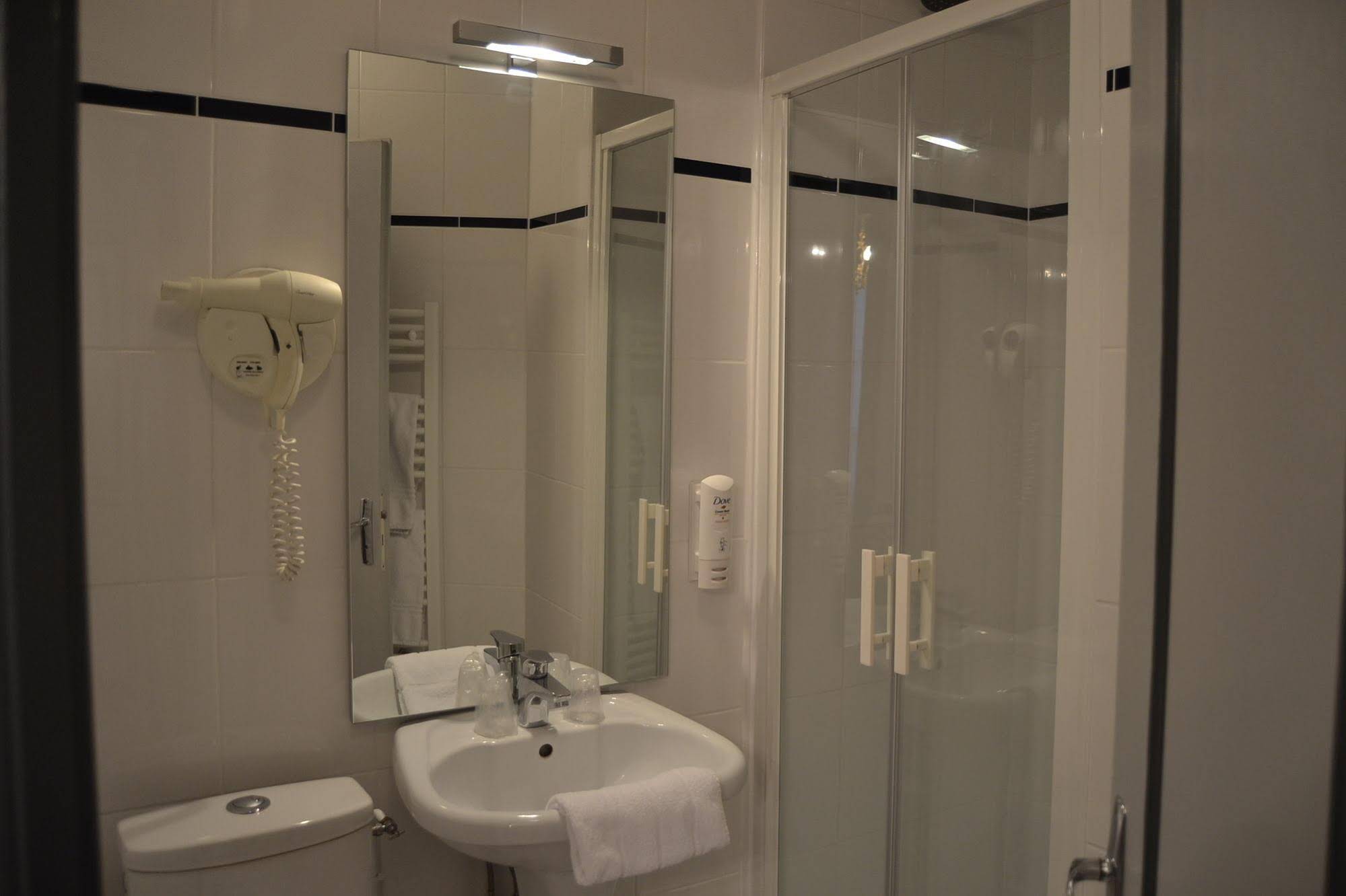 Brit Hotel Les Comtes de Champagne