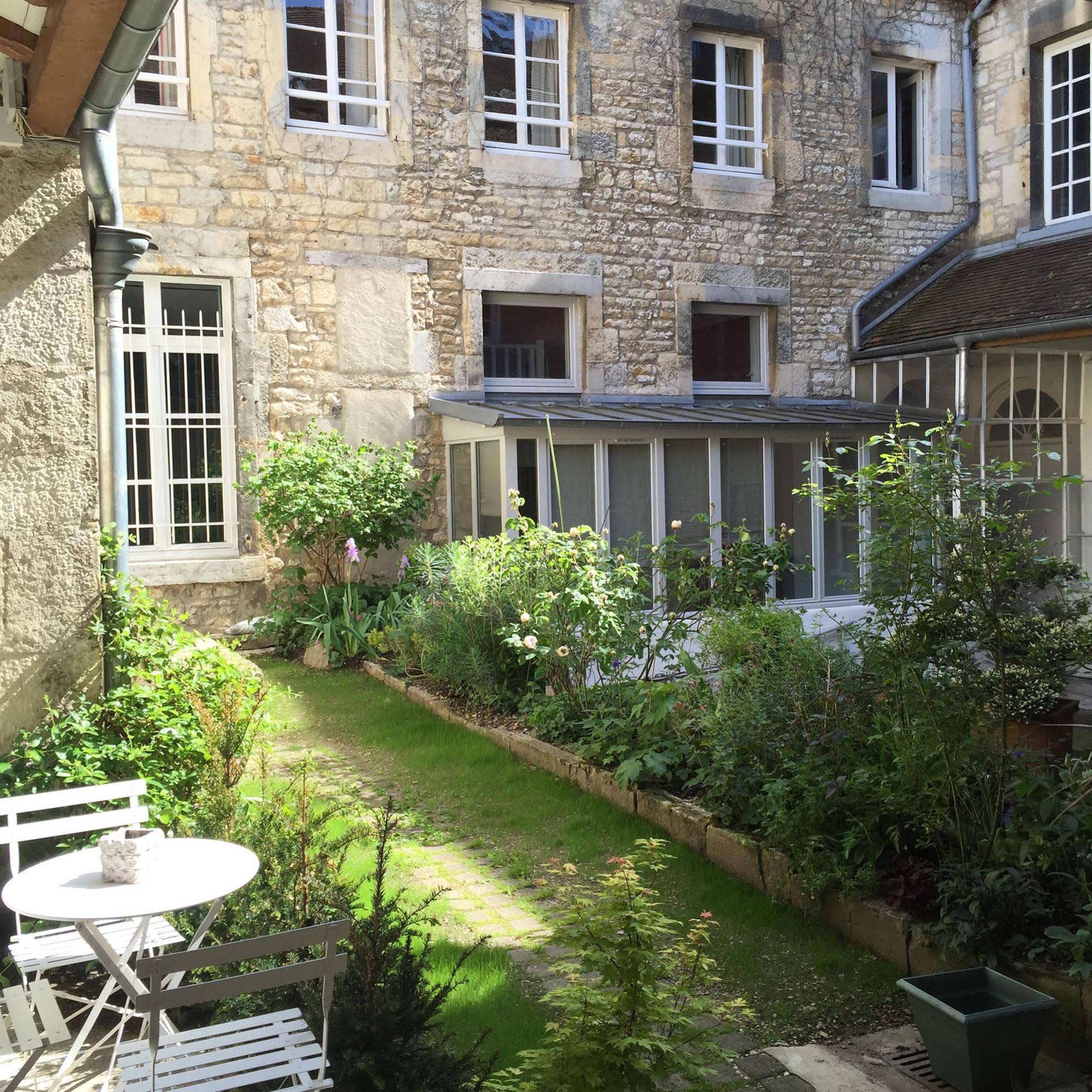 L'Annexe Apart-Hotel