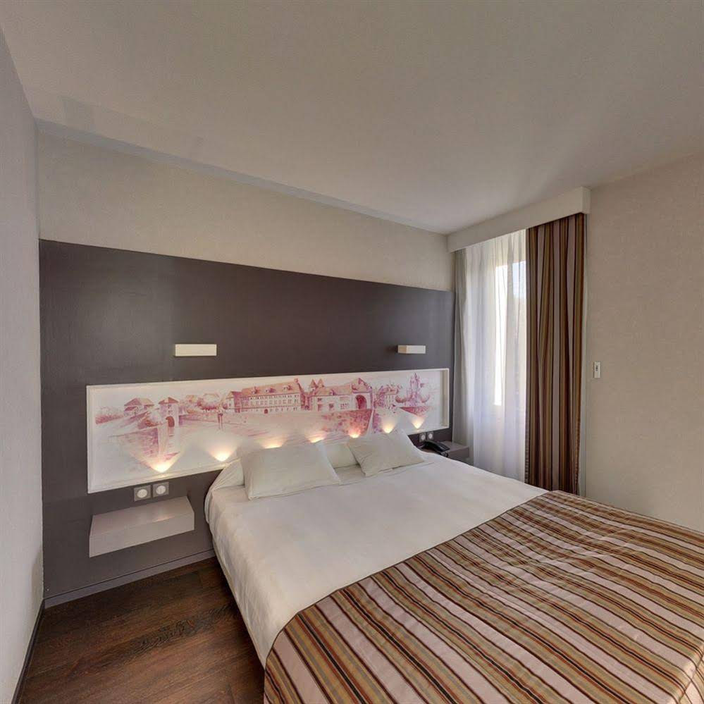 Hotel de la Cloche