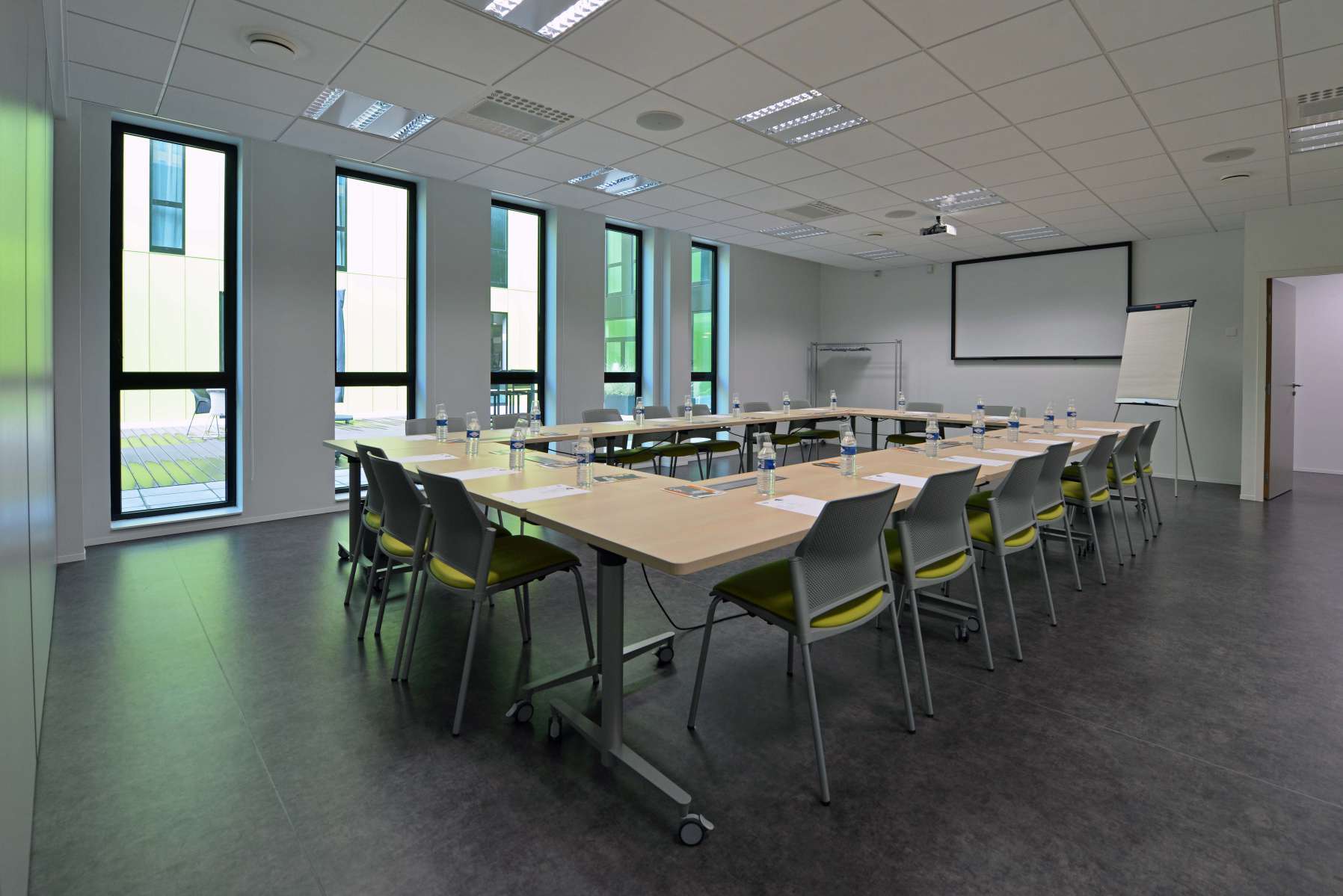 CAMPANILE BELFORT MONTBELIARD - La Jonxion