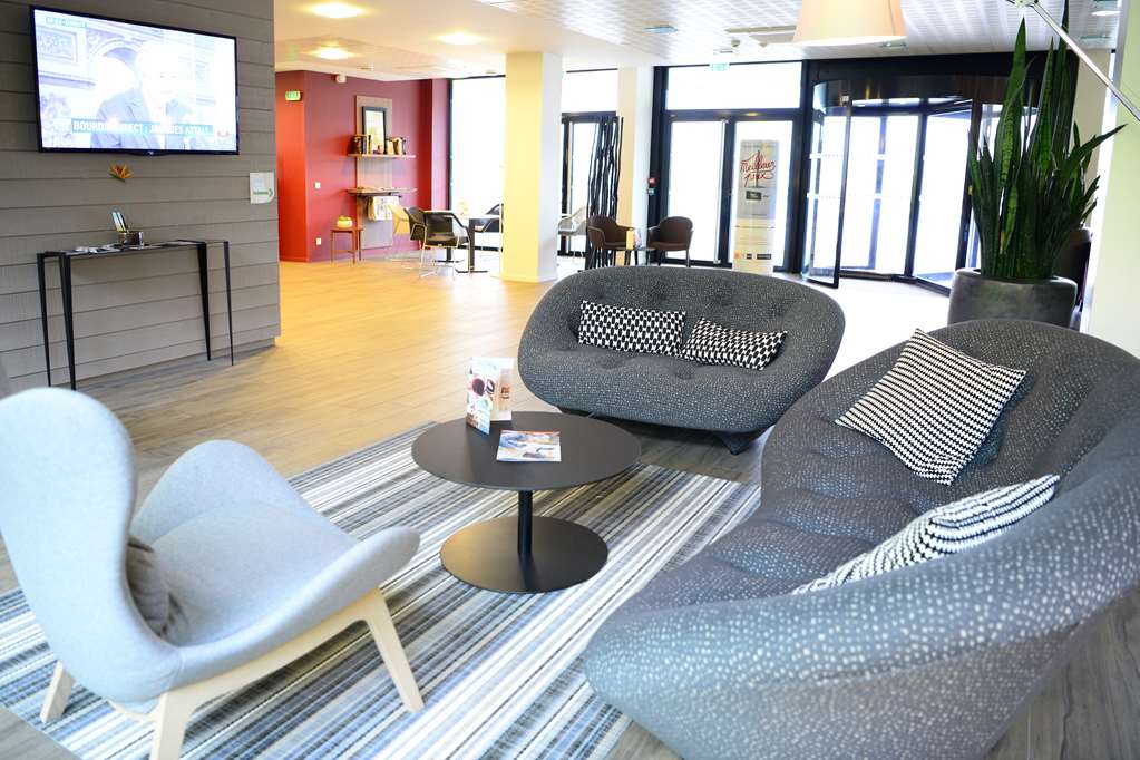 CAMPANILE BELFORT MONTBELIARD - La Jonxion