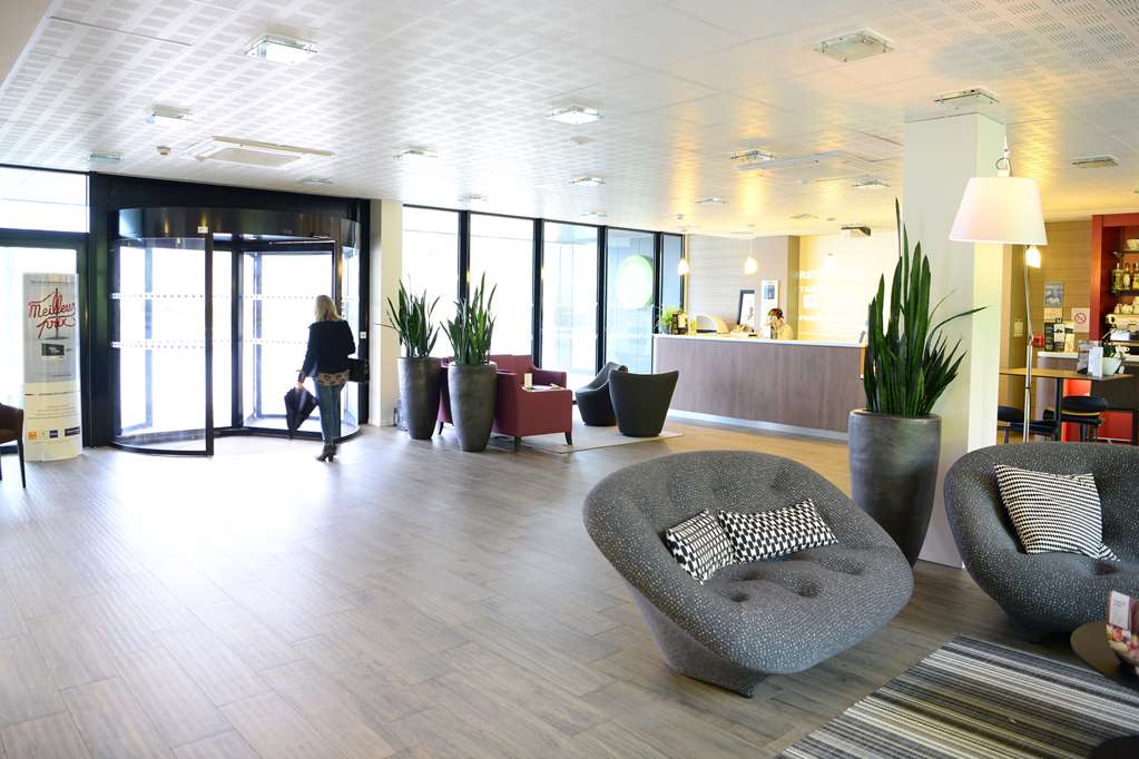 CAMPANILE BELFORT MONTBELIARD - La Jonxion