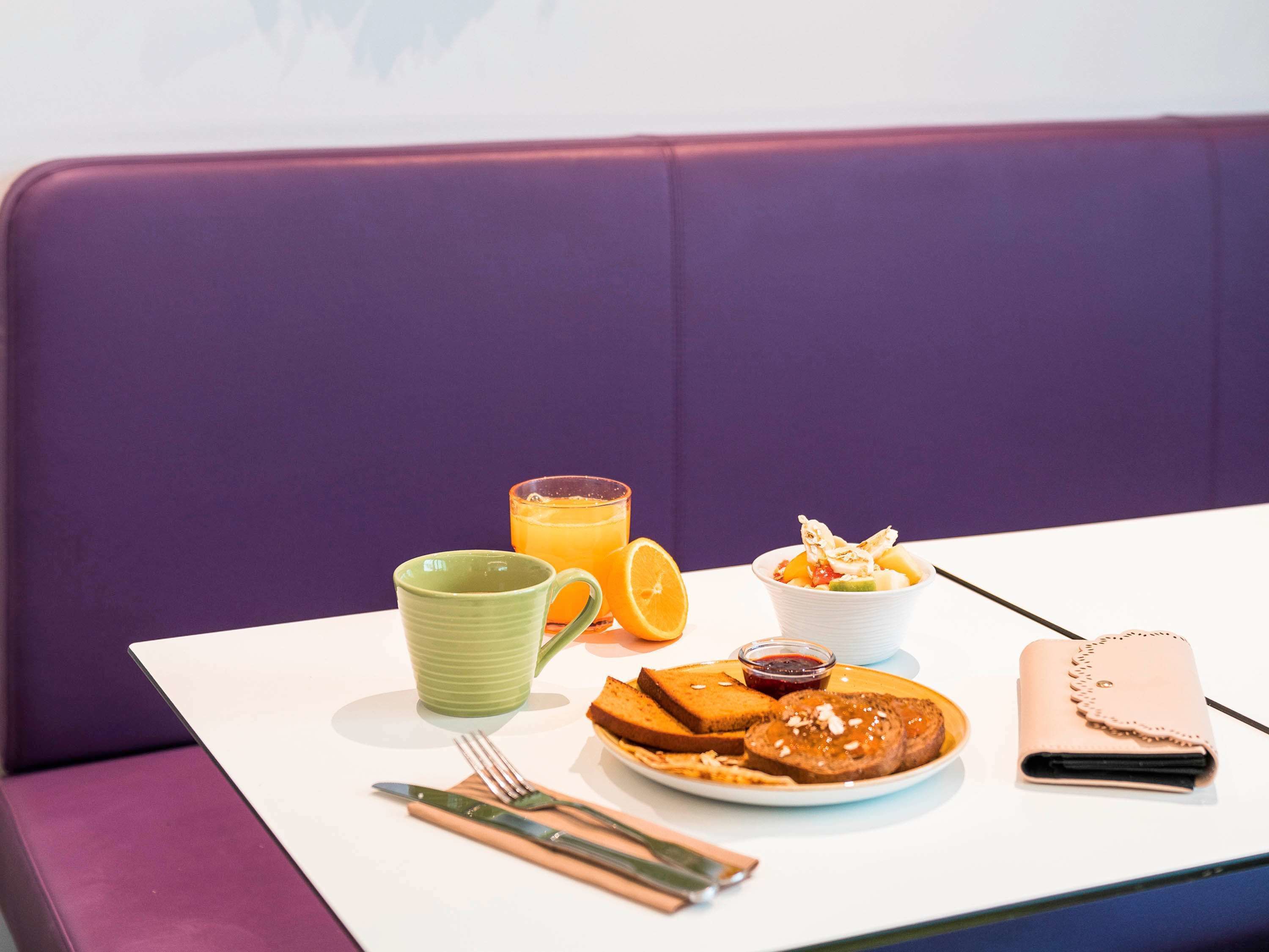 ibis Styles Montbeliard Centre Velotte