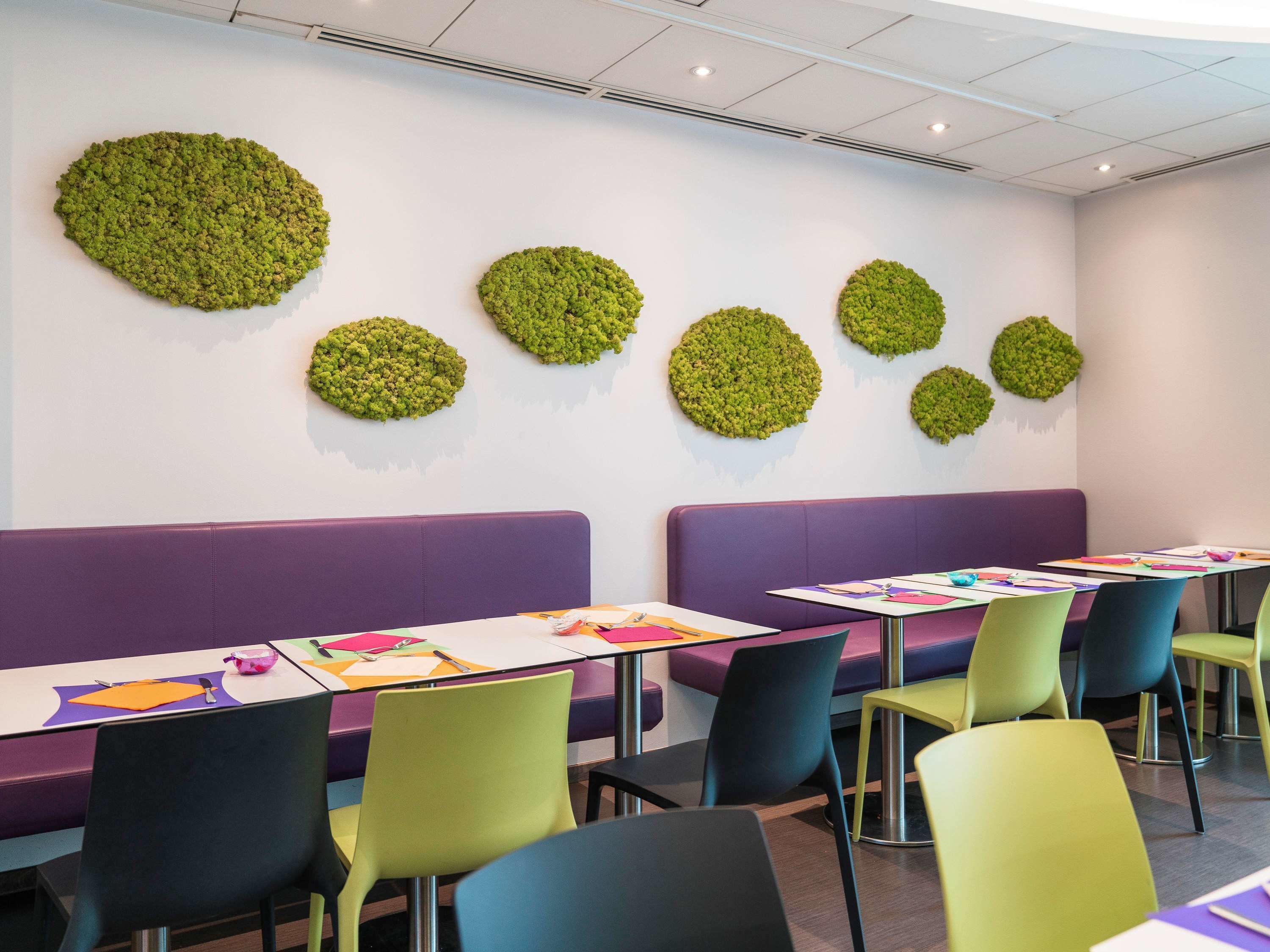 ibis Styles Montbeliard Centre Velotte