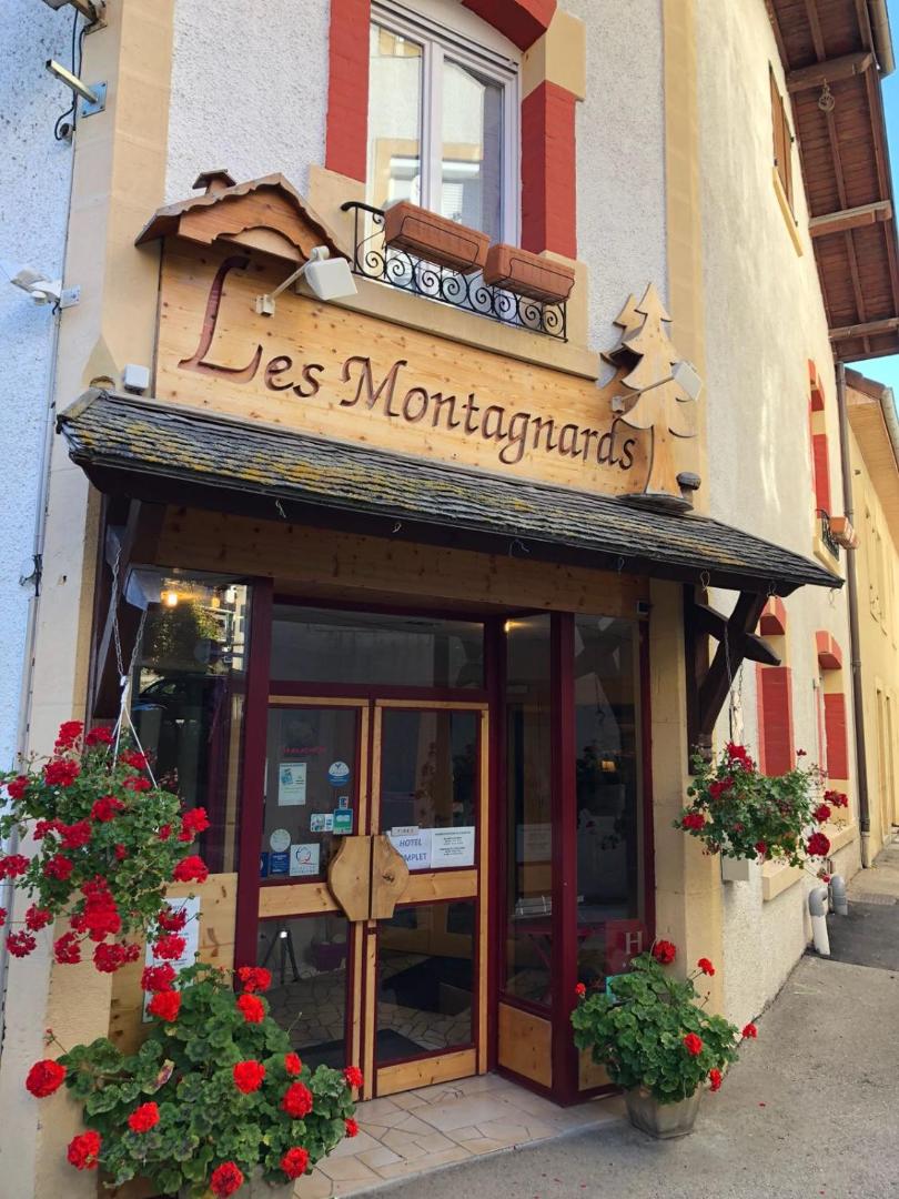 Hotel Les Montagnards