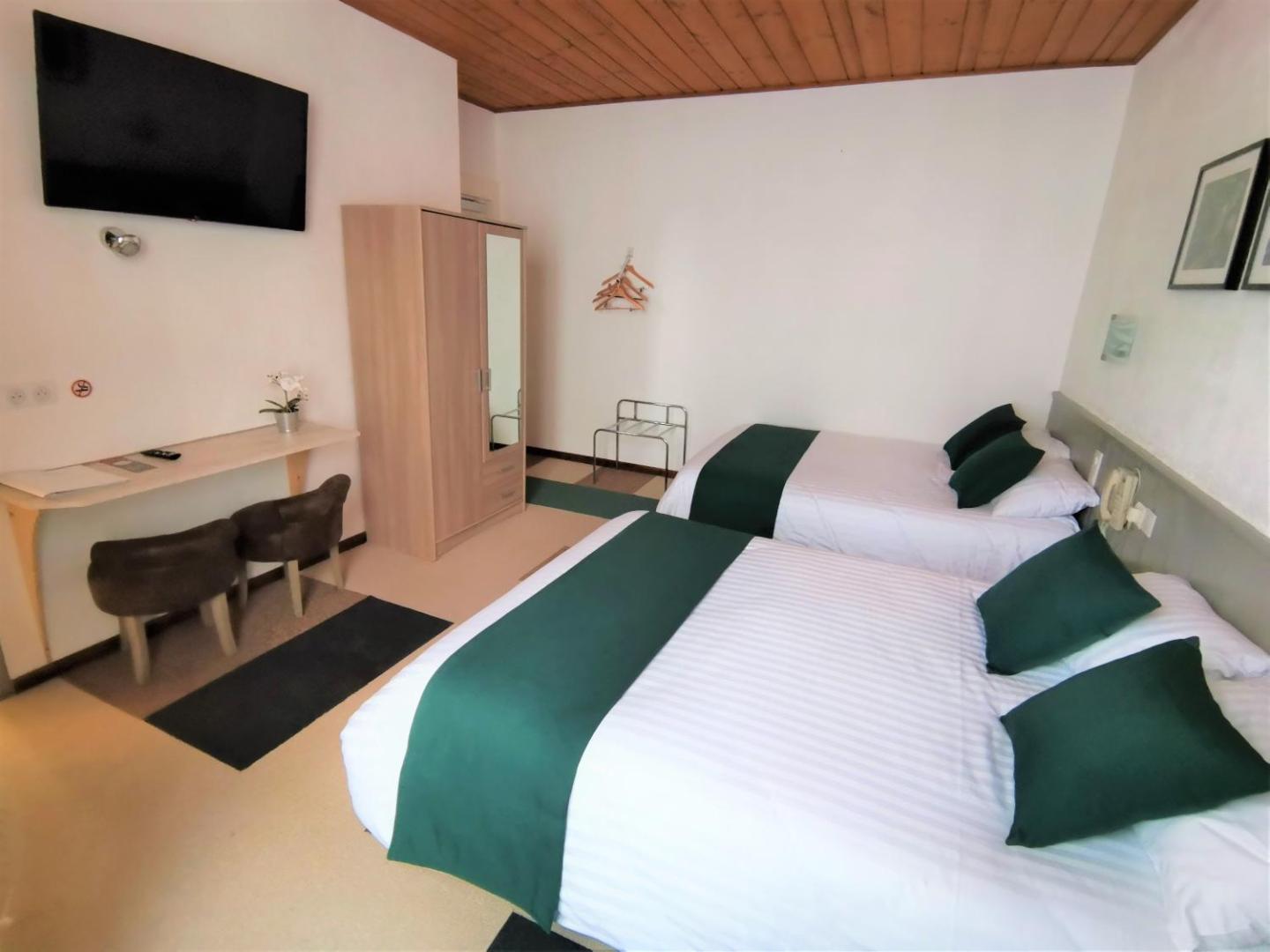 Hotel Les Montagnards