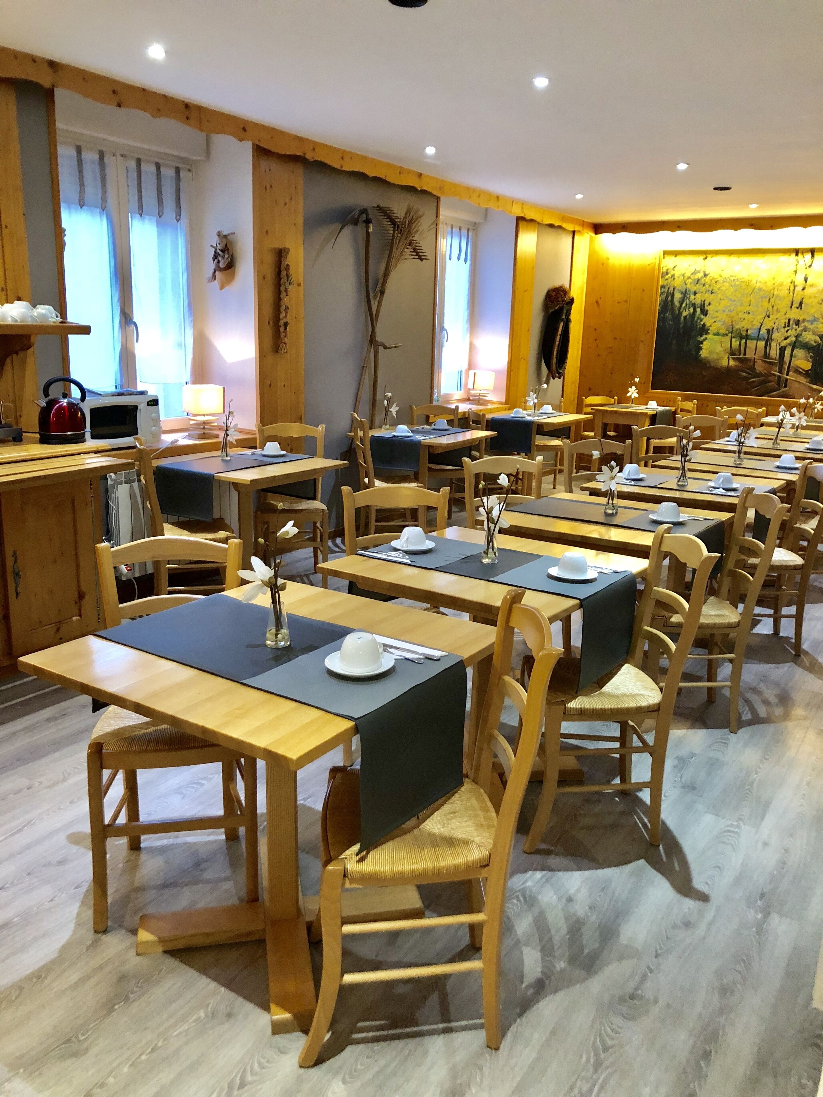 Hotel Les Montagnards