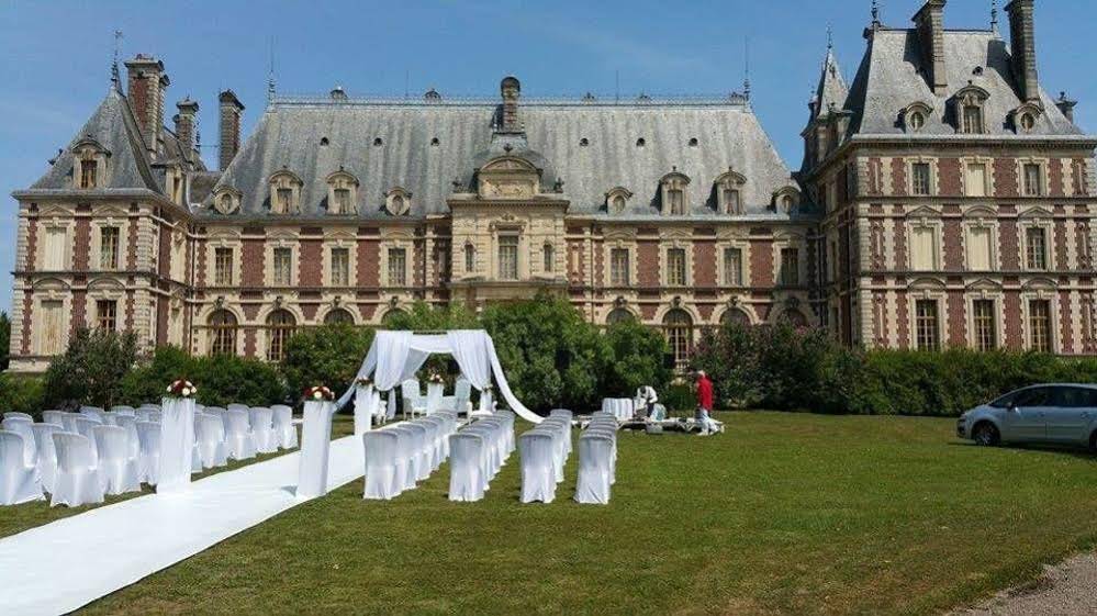 Chateau De Villersexel