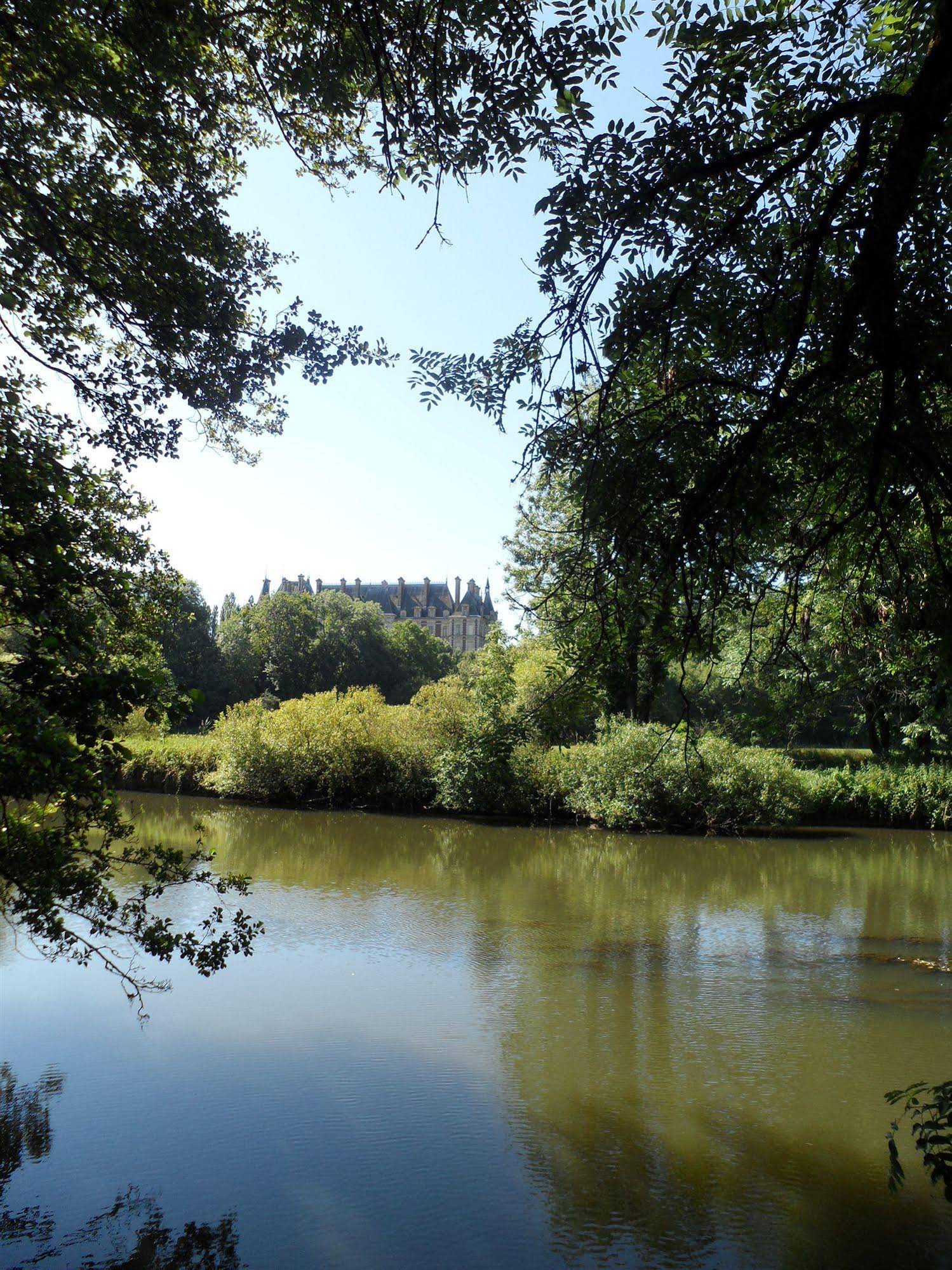 Chateau De Villersexel
