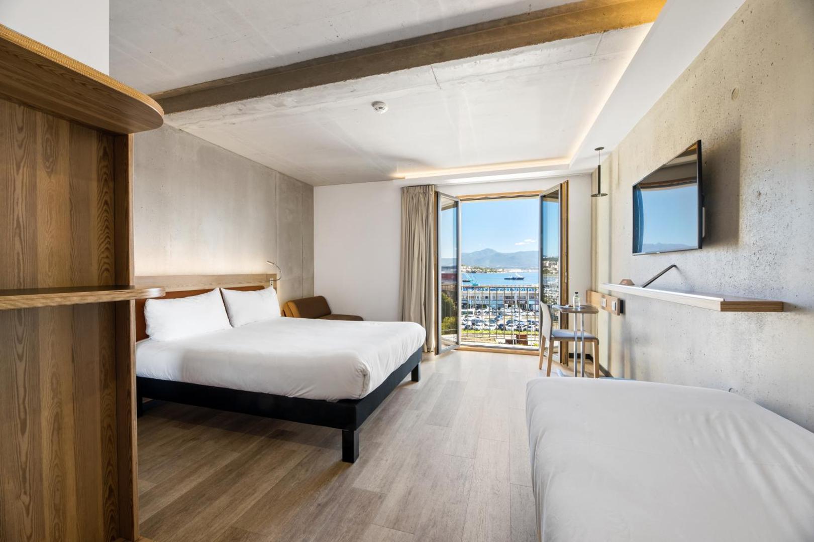 Hôtel ibis Styles Ajaccio Napoleon