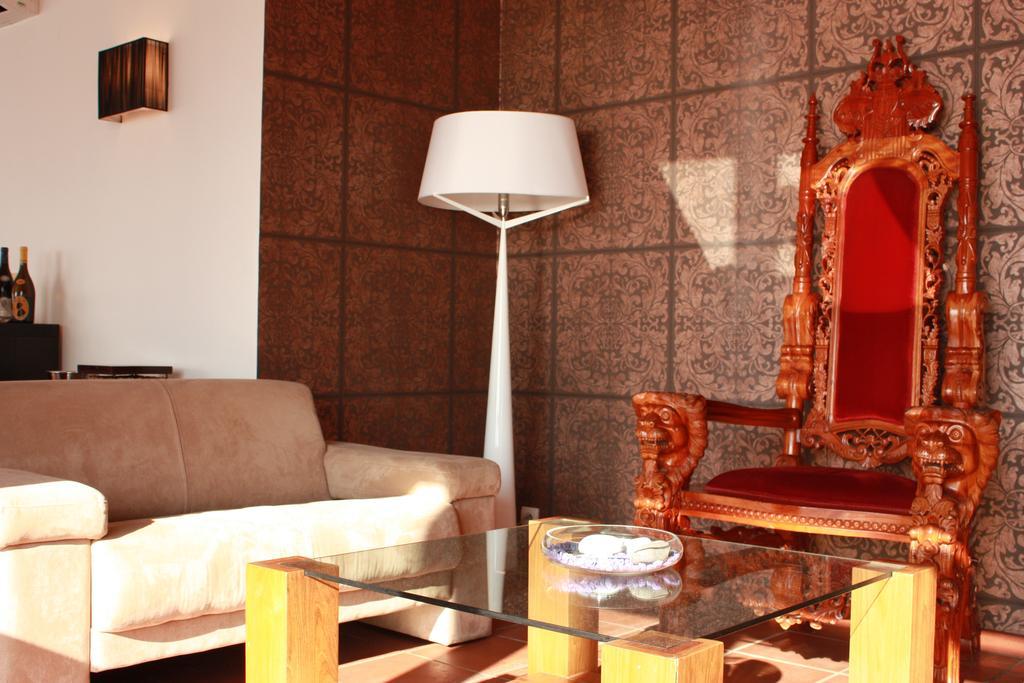 Palm Beach Hotel & Spa Restaurants