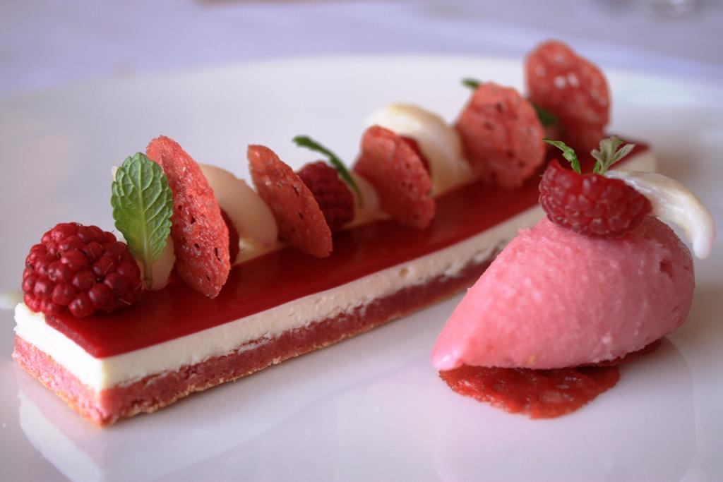 Palm Beach Hotel & Spa Restaurants