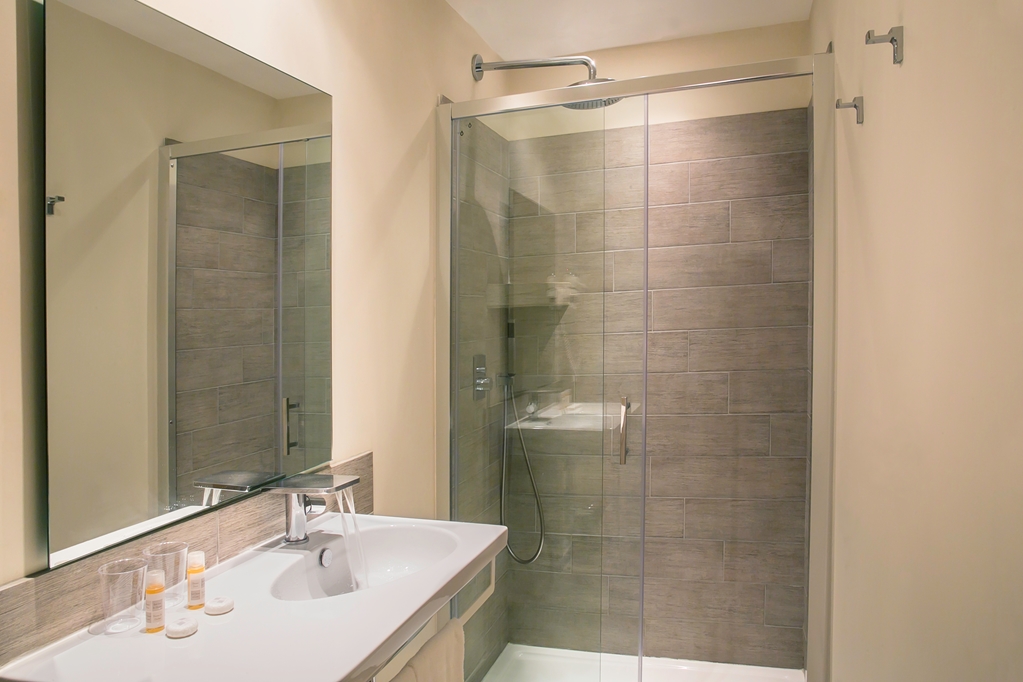 Best Western Hôtel Du Roy d’Aragon