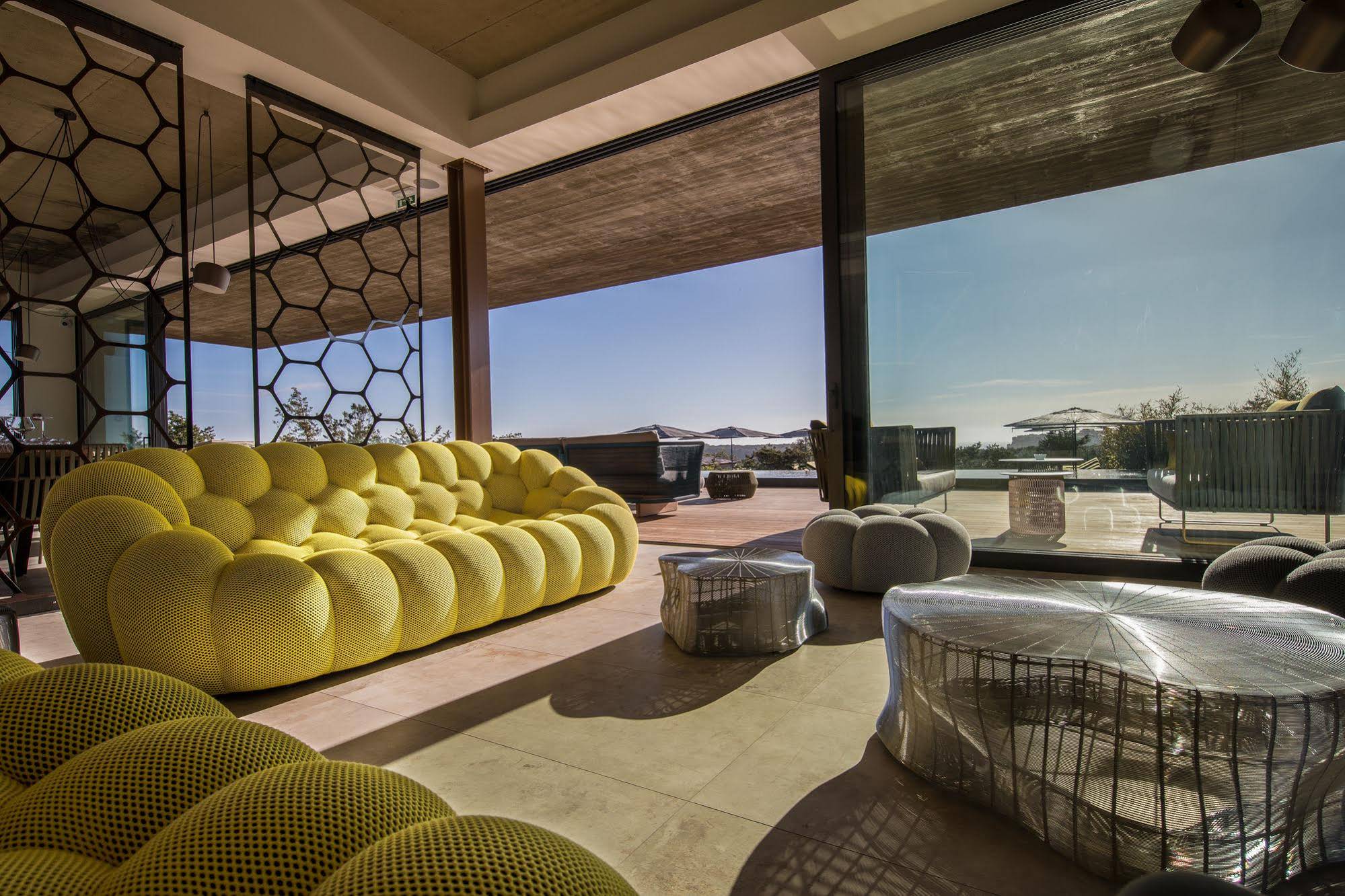 Hôtels Version Maquis Citadelle