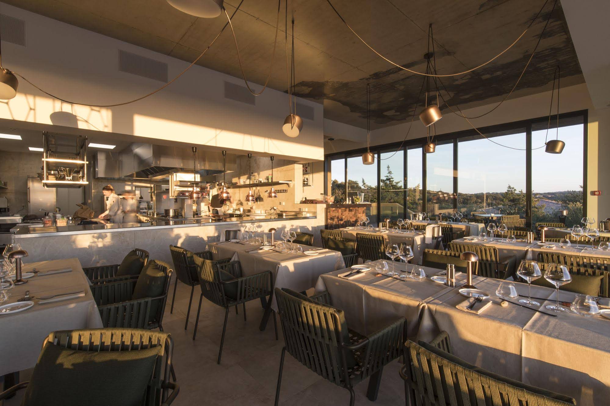 Hôtels Version Maquis Citadelle