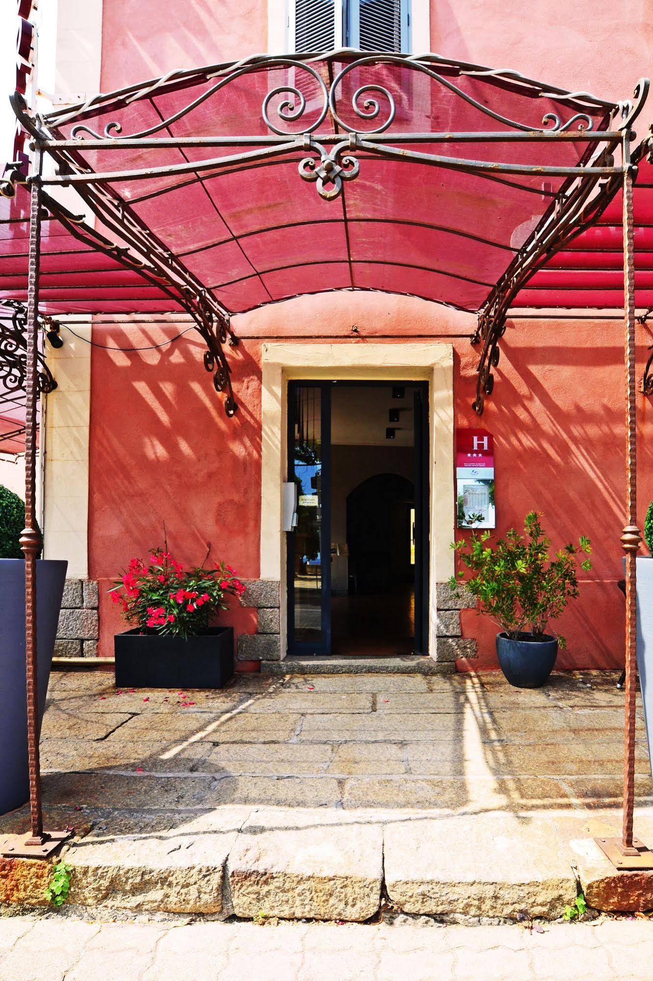 Hotel Christophe Colomb