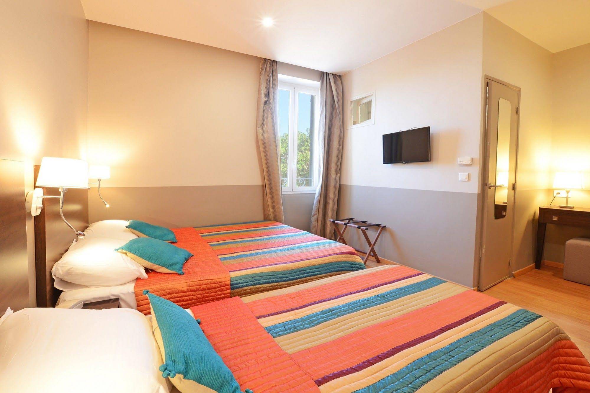 Hotel Christophe Colomb