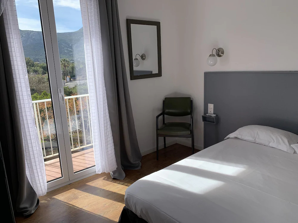 Hotel Les Arbousiers