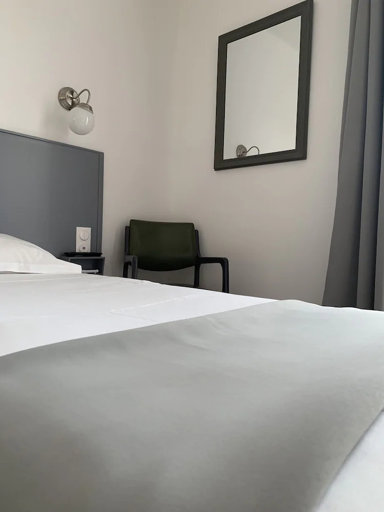 Hotel Les Arbousiers
