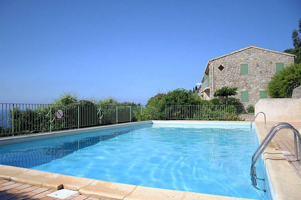 Residence Roc E Mare