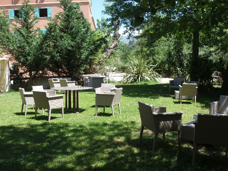 Hôtel les Jardins de la Glacière