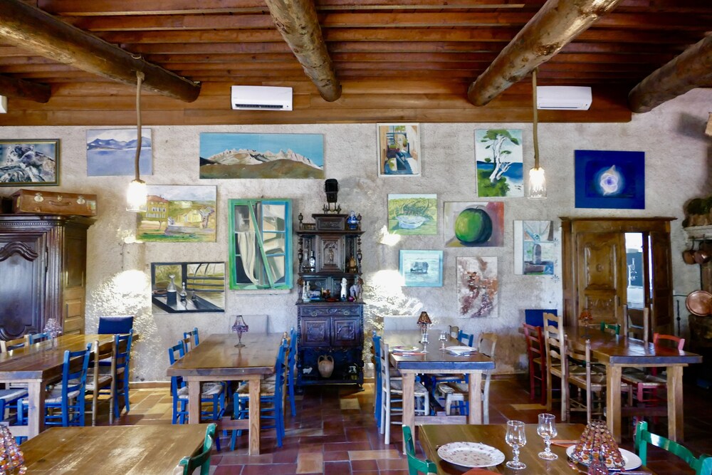 Ferme Auberge Pozzo Di Mastri