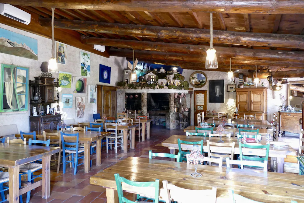Ferme Auberge Pozzo Di Mastri