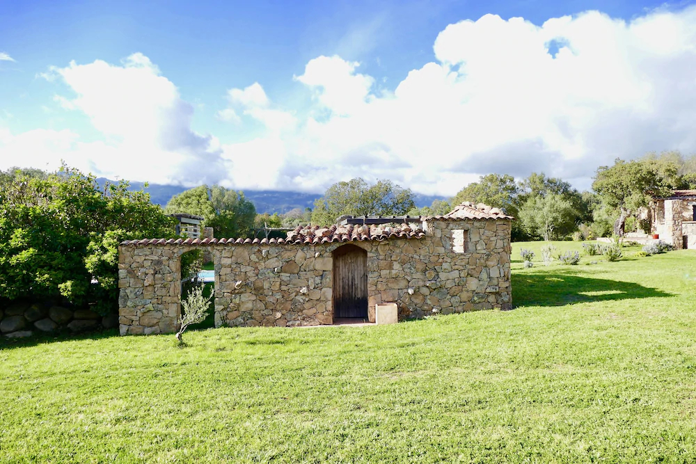 Ferme Auberge Pozzo Di Mastri
