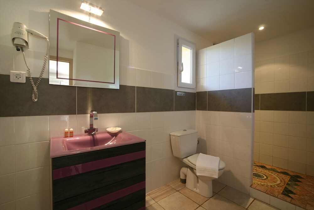 Hotel du Pont de l'Oso