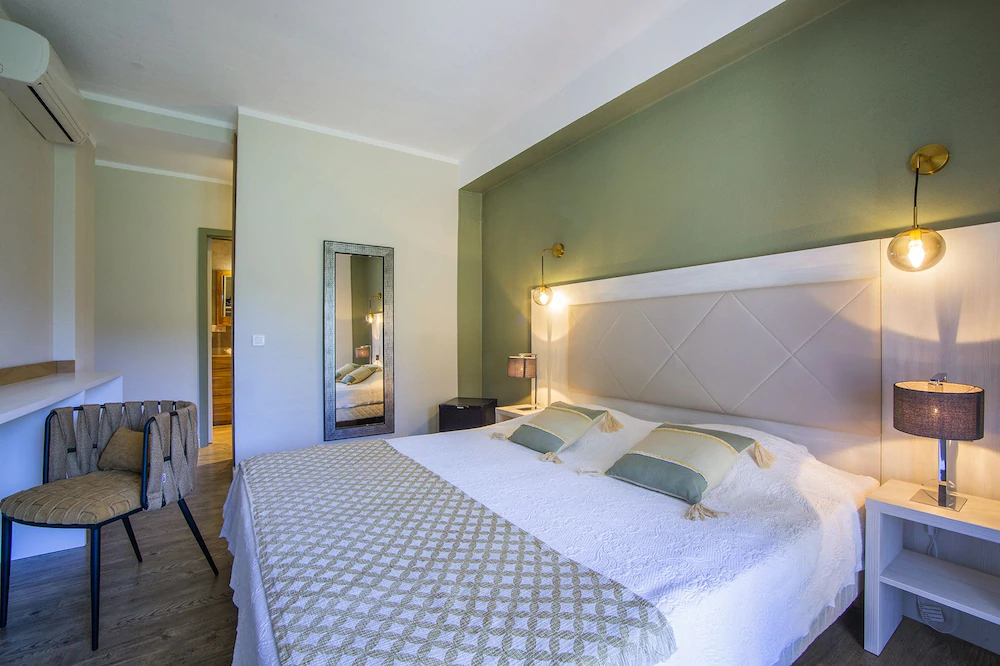 Hotel du Pont de l'Oso