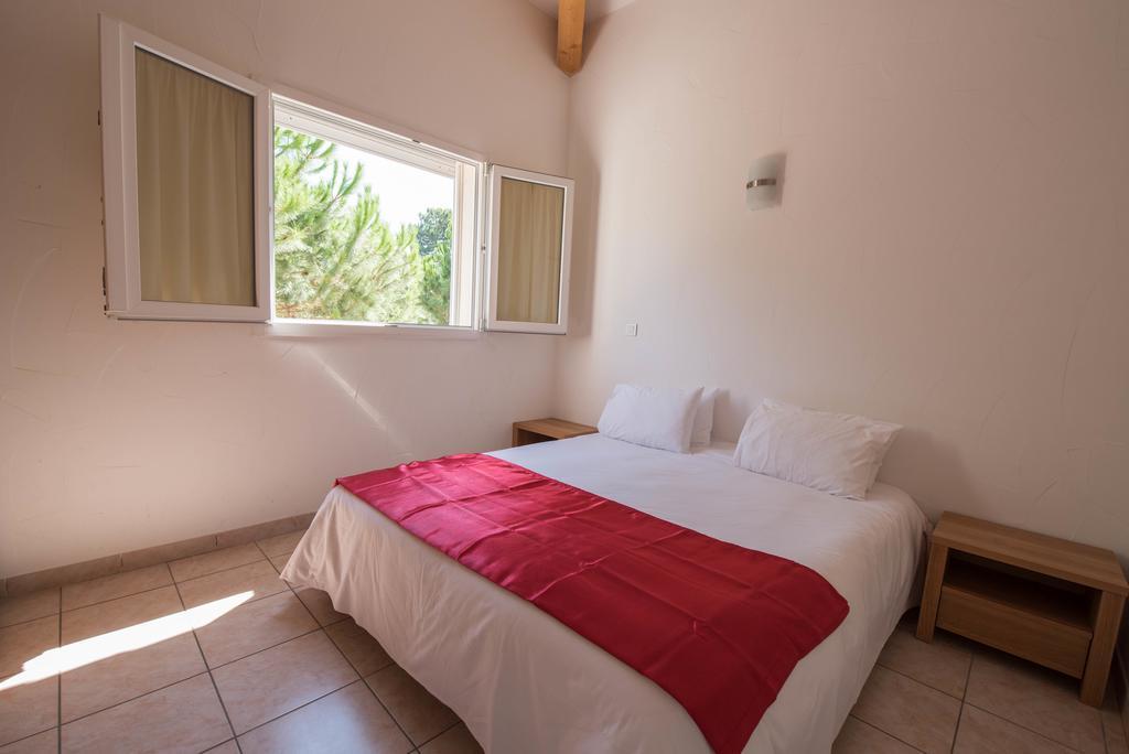 Residence Fiori Di Cala Rossa