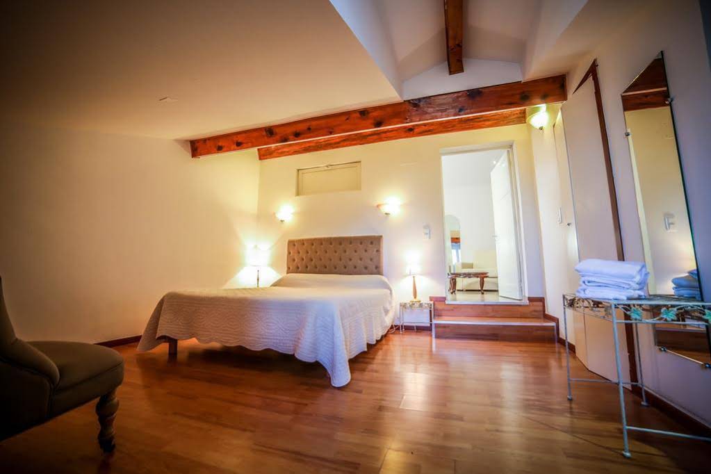 Castellu Rossu Hotel