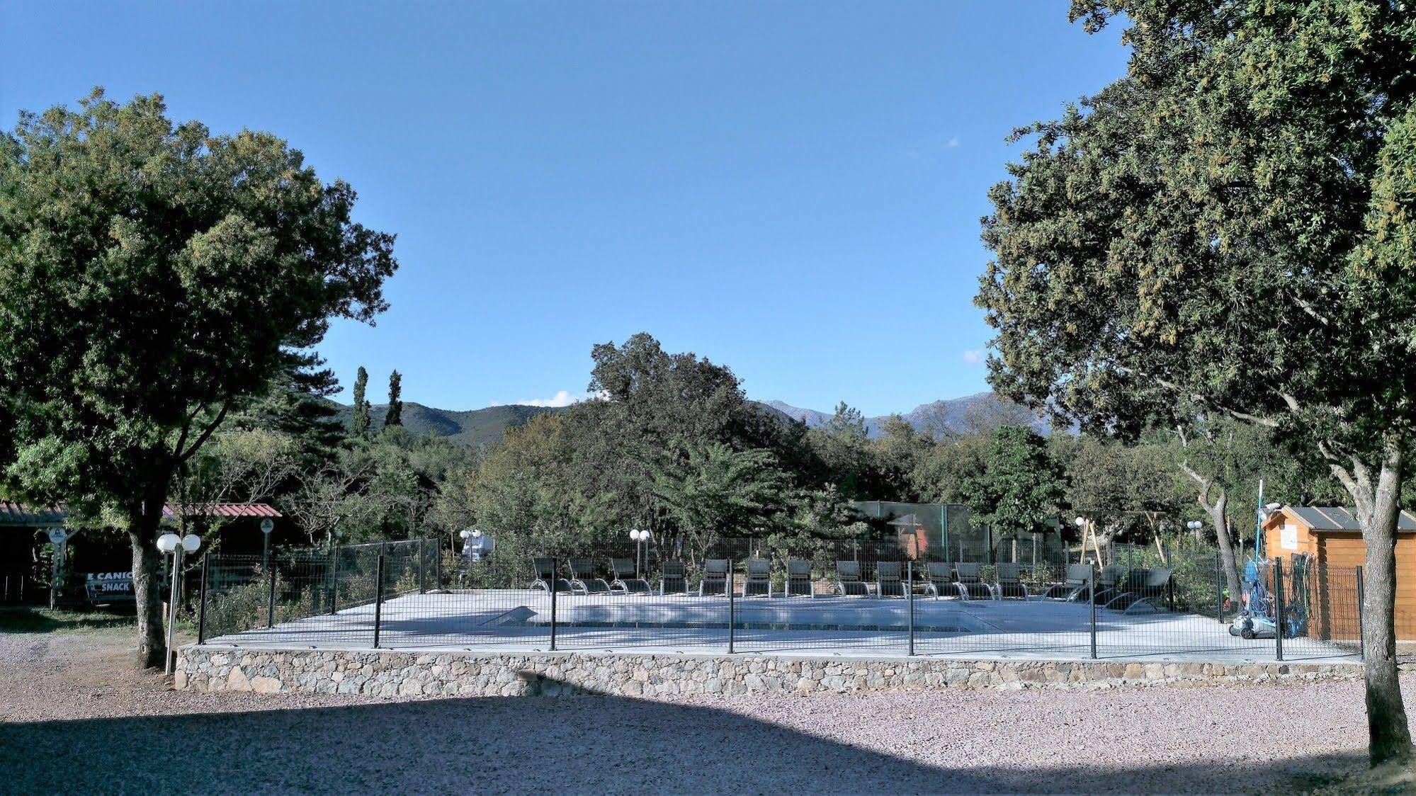 E Canicce