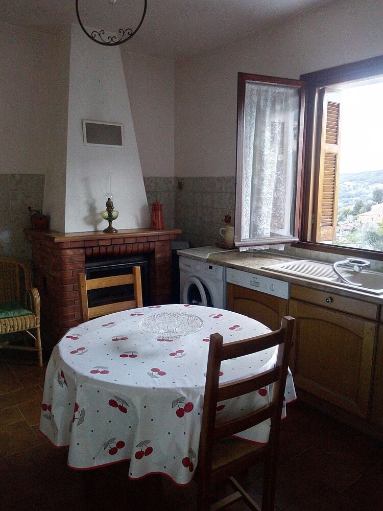 Maison En Pierre De Taille