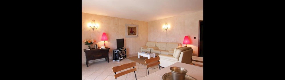 Les Residences De Scaglione