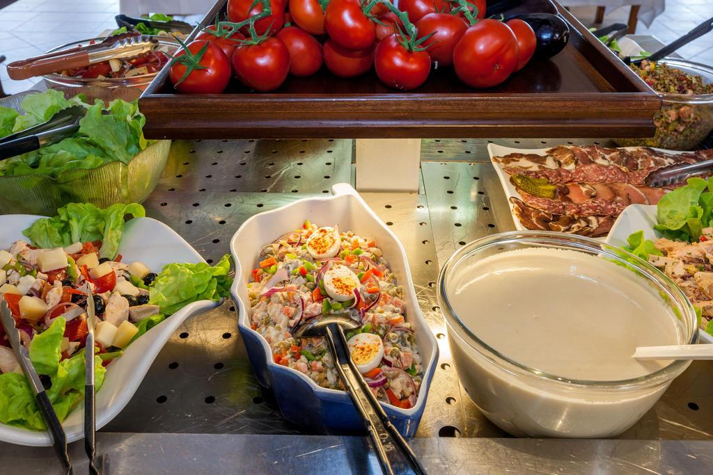 Marina Viva Hotel Club