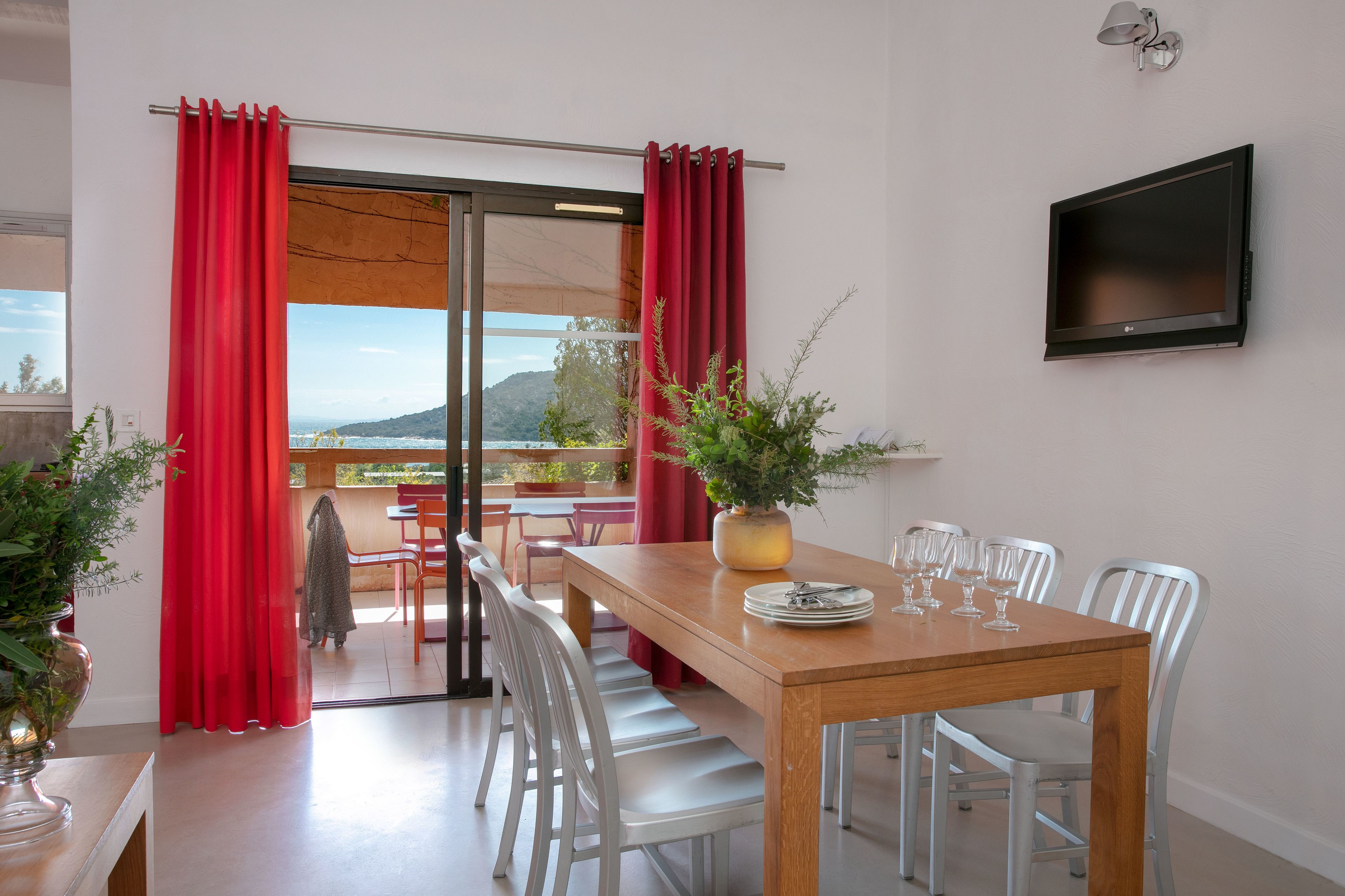 Domaine Santa Giulia Palace