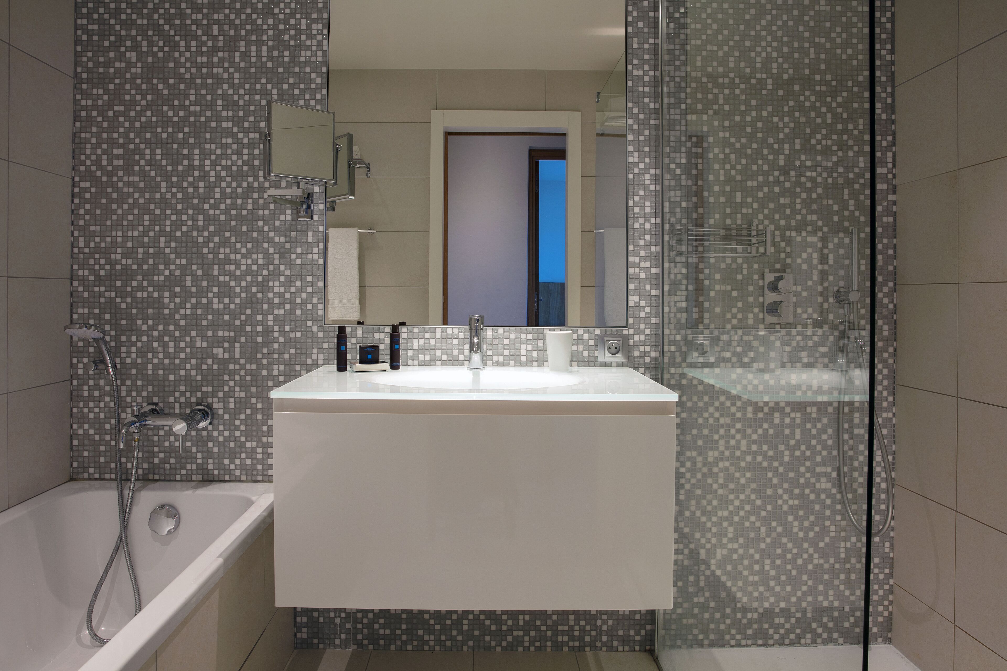 Domaine Santa Giulia Palace