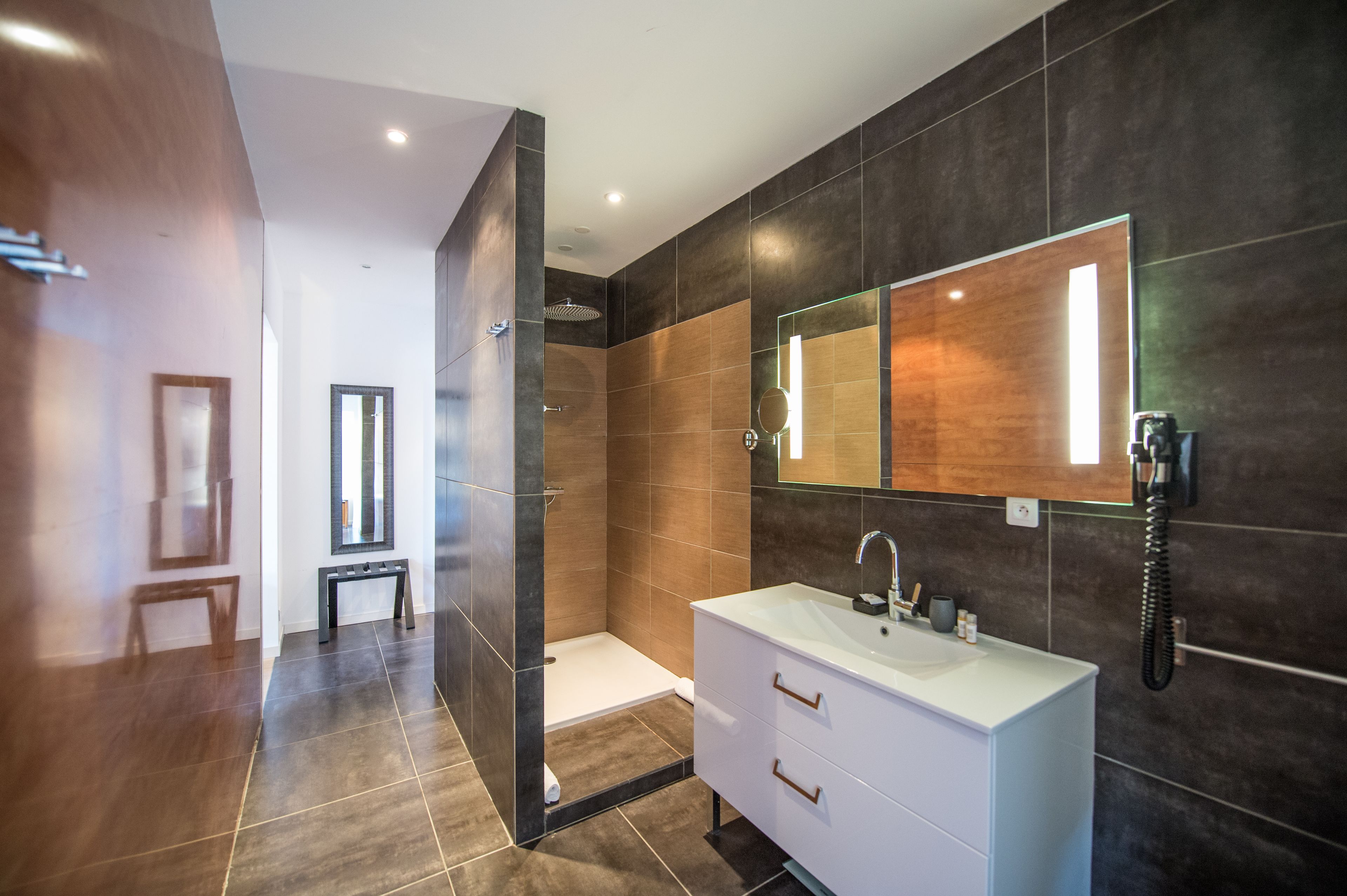 Swim Lodge Hotel Porto Vecchio