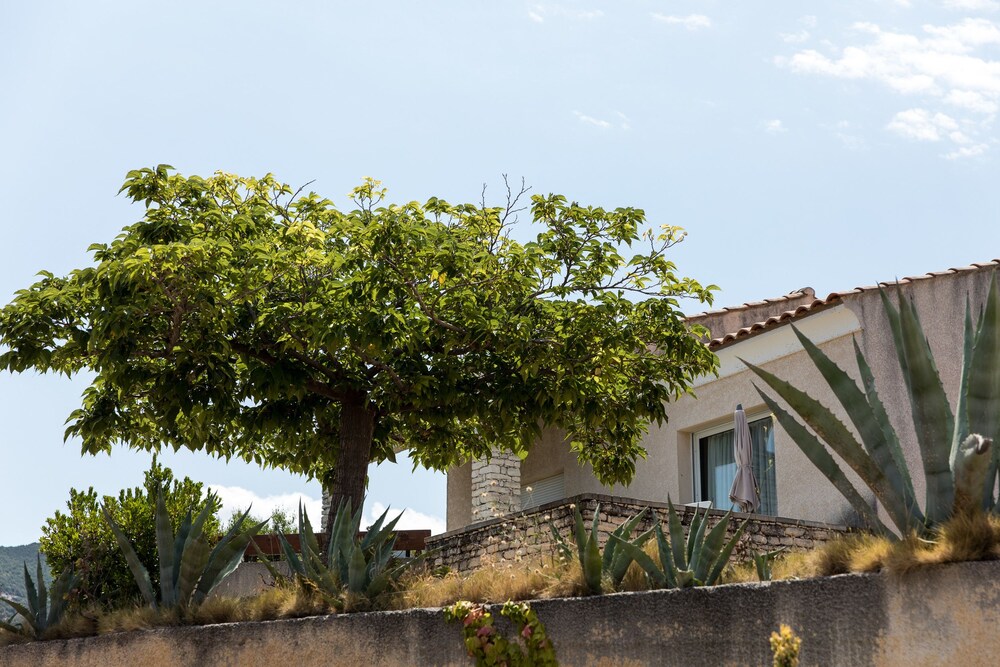 Résidence Costa d'Oru